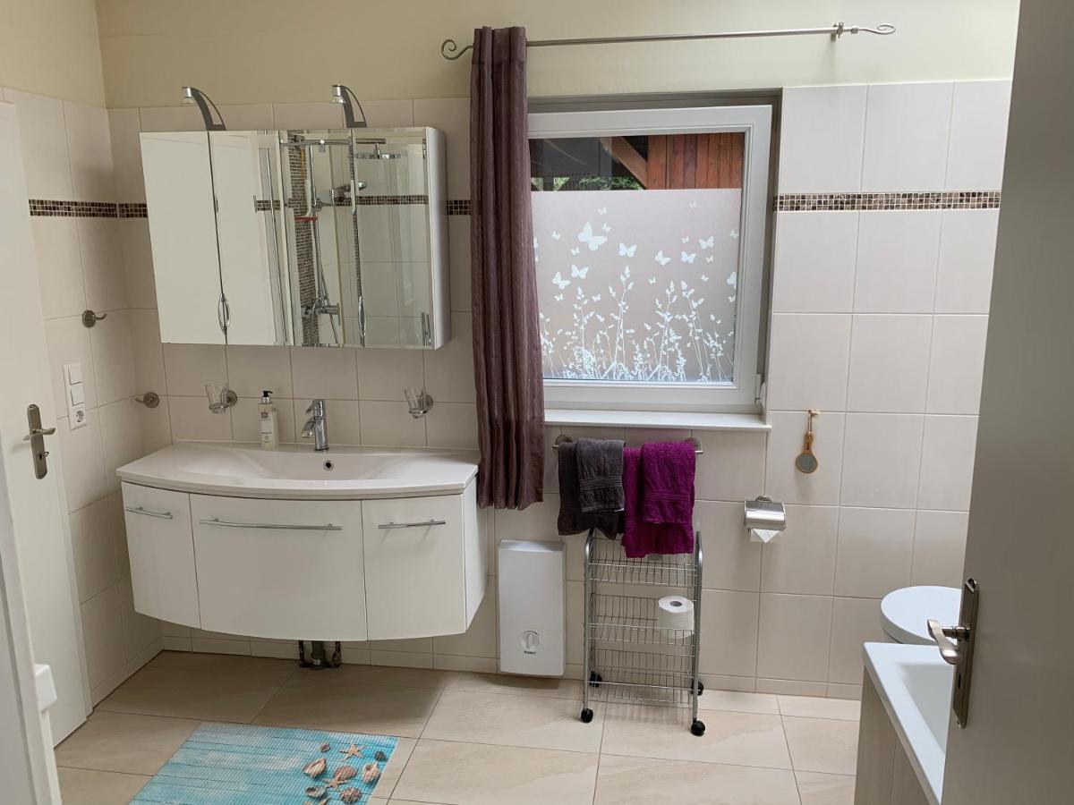 Ruhiges Ferienhaus ヴァンドリッツ エクステリア 写真